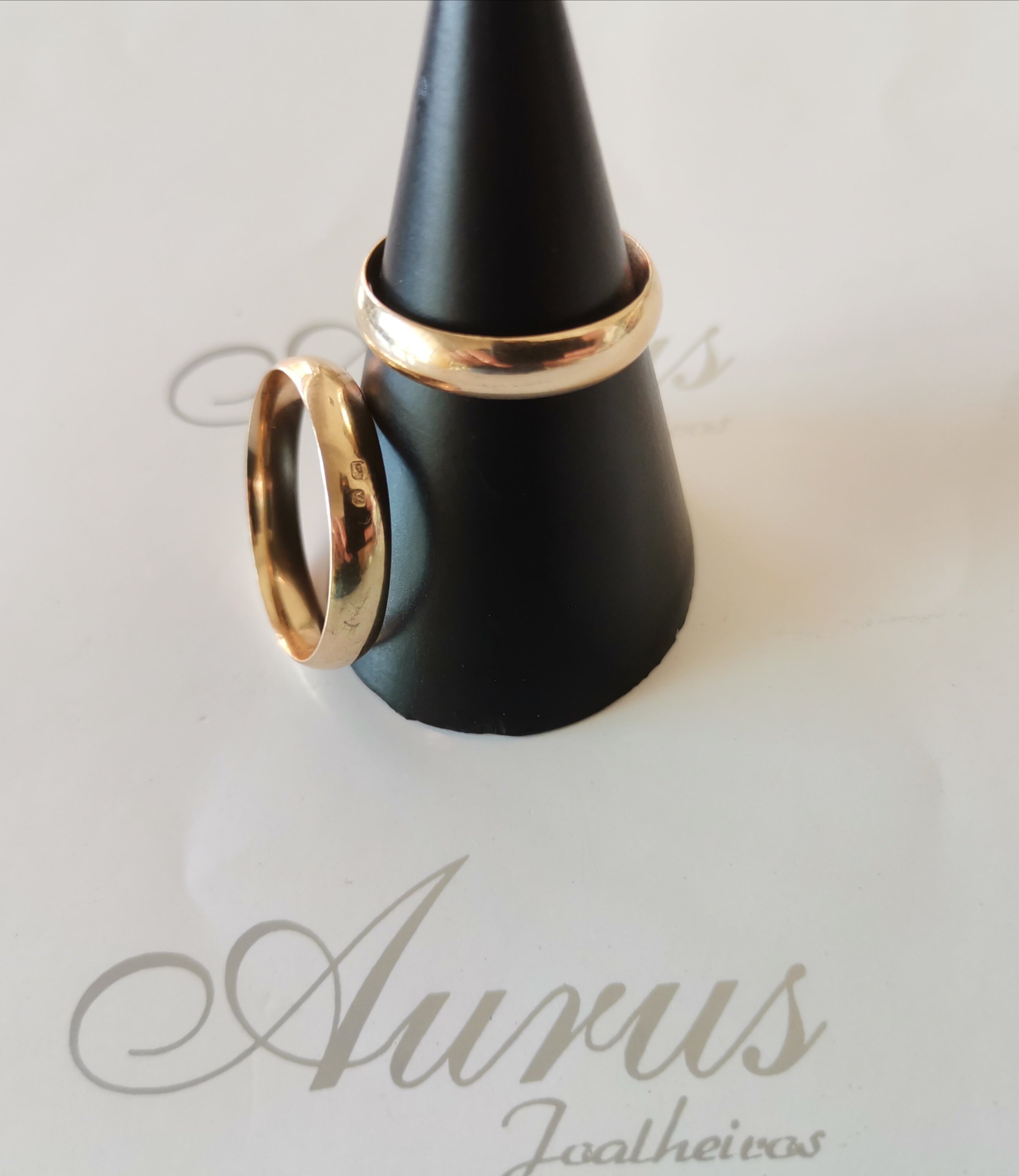 Aliança Meia Cana Ouro 4mm