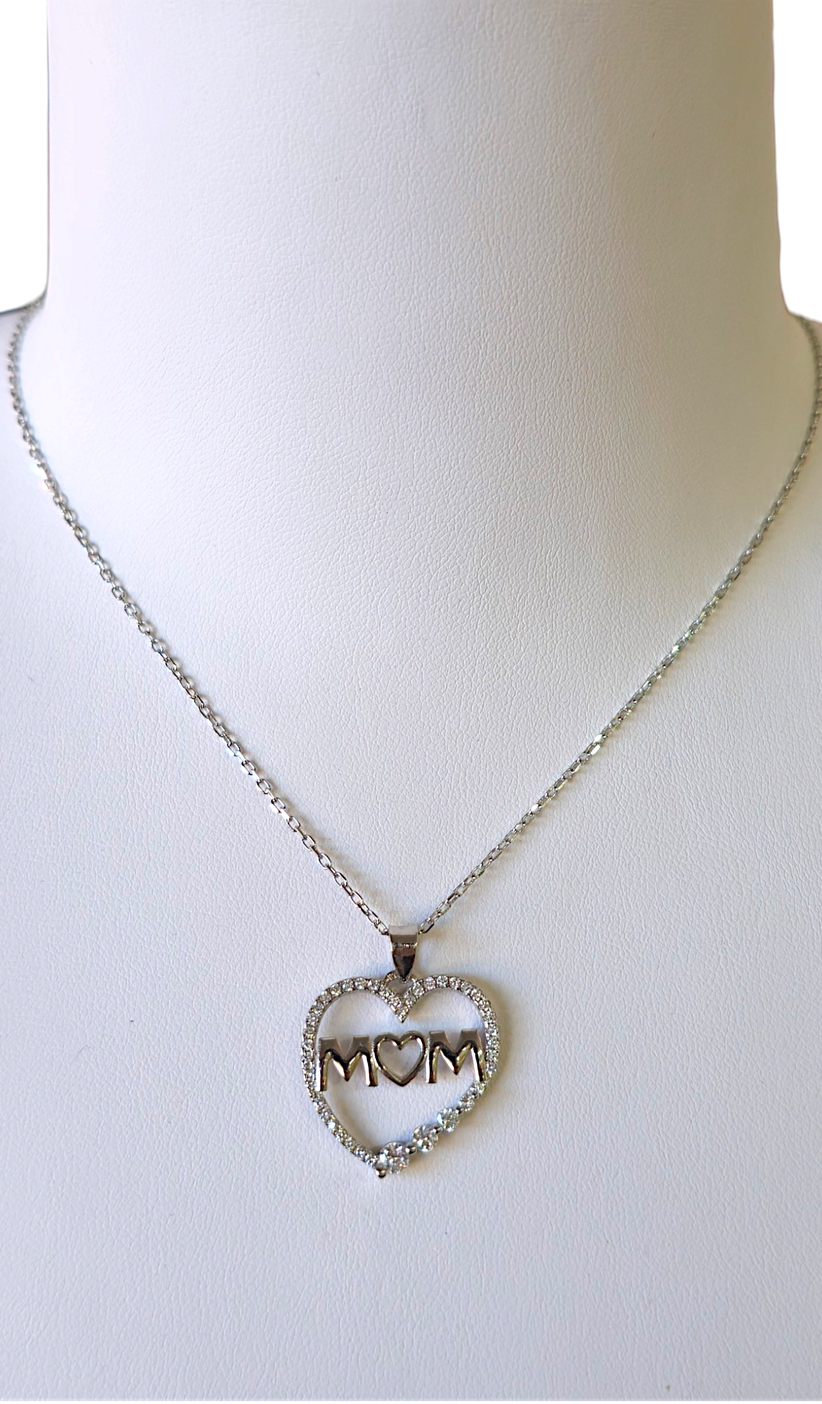 Collier en argent pour la fête des mères