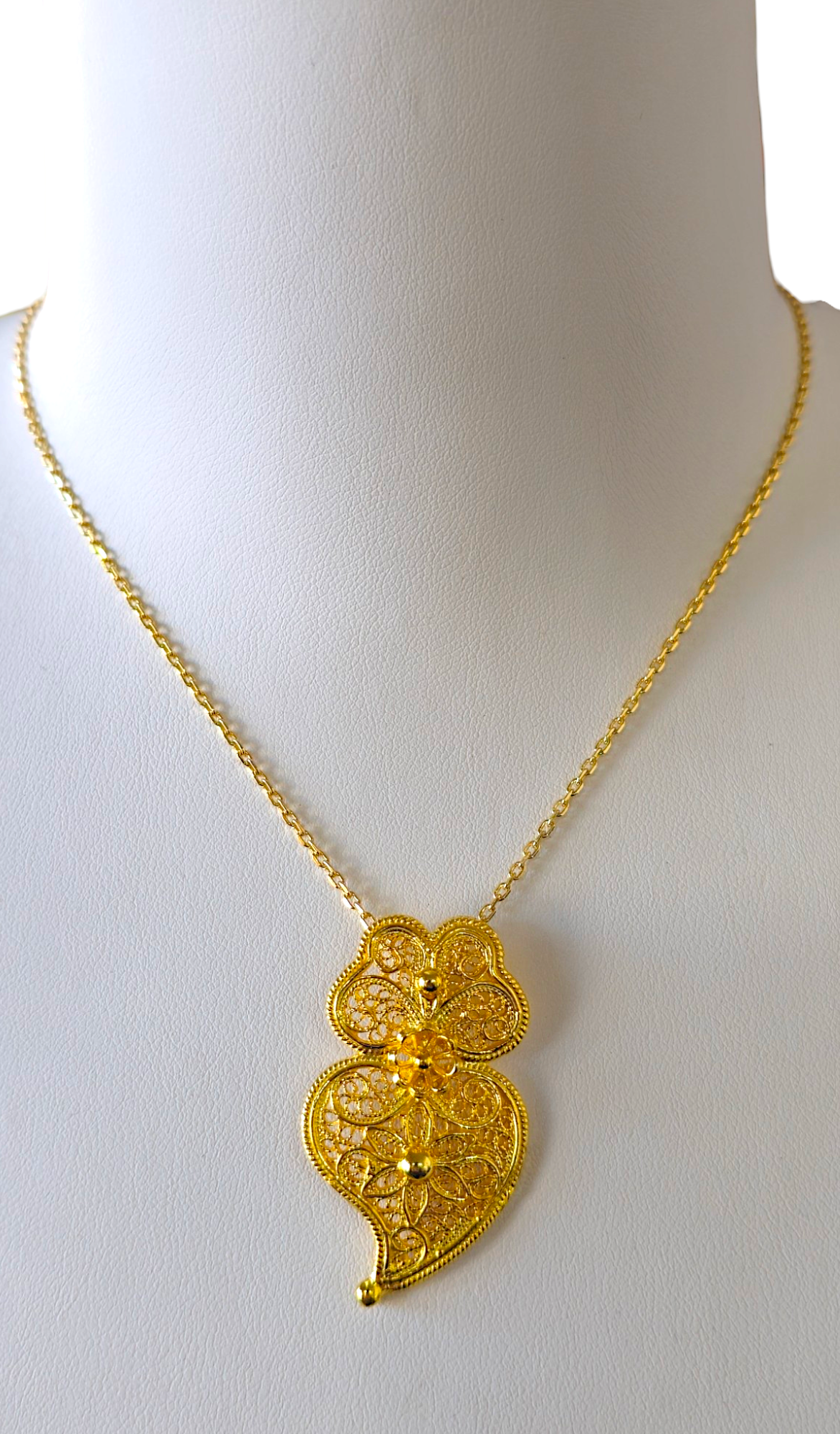 Collier cœur en filigrane d'argent