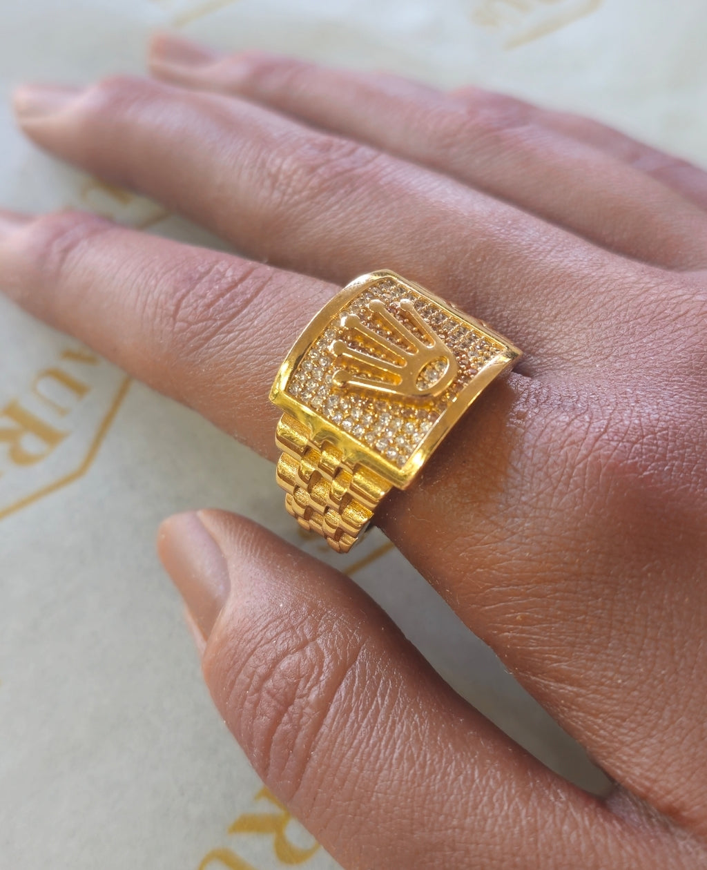 Gold Ring R