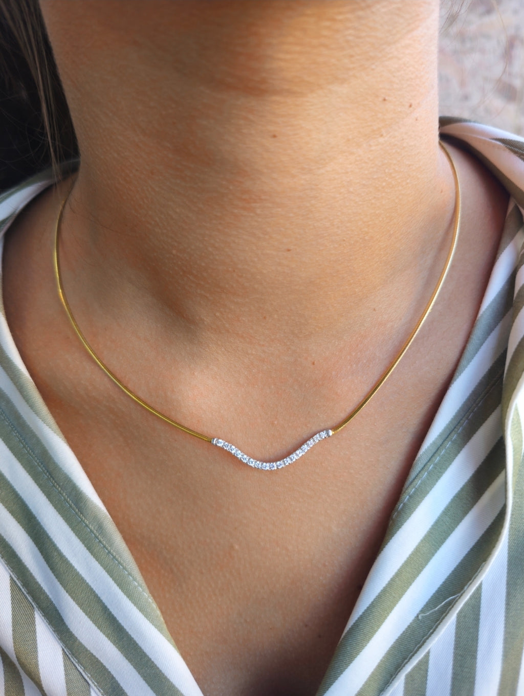 Colar c/Diamantes Ouro