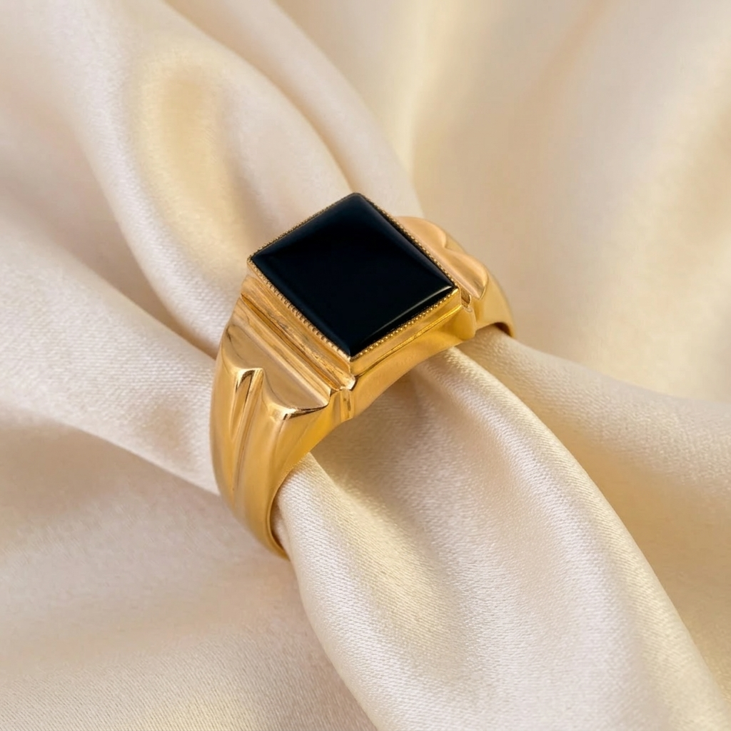 Anel Pedra Onix Ouro