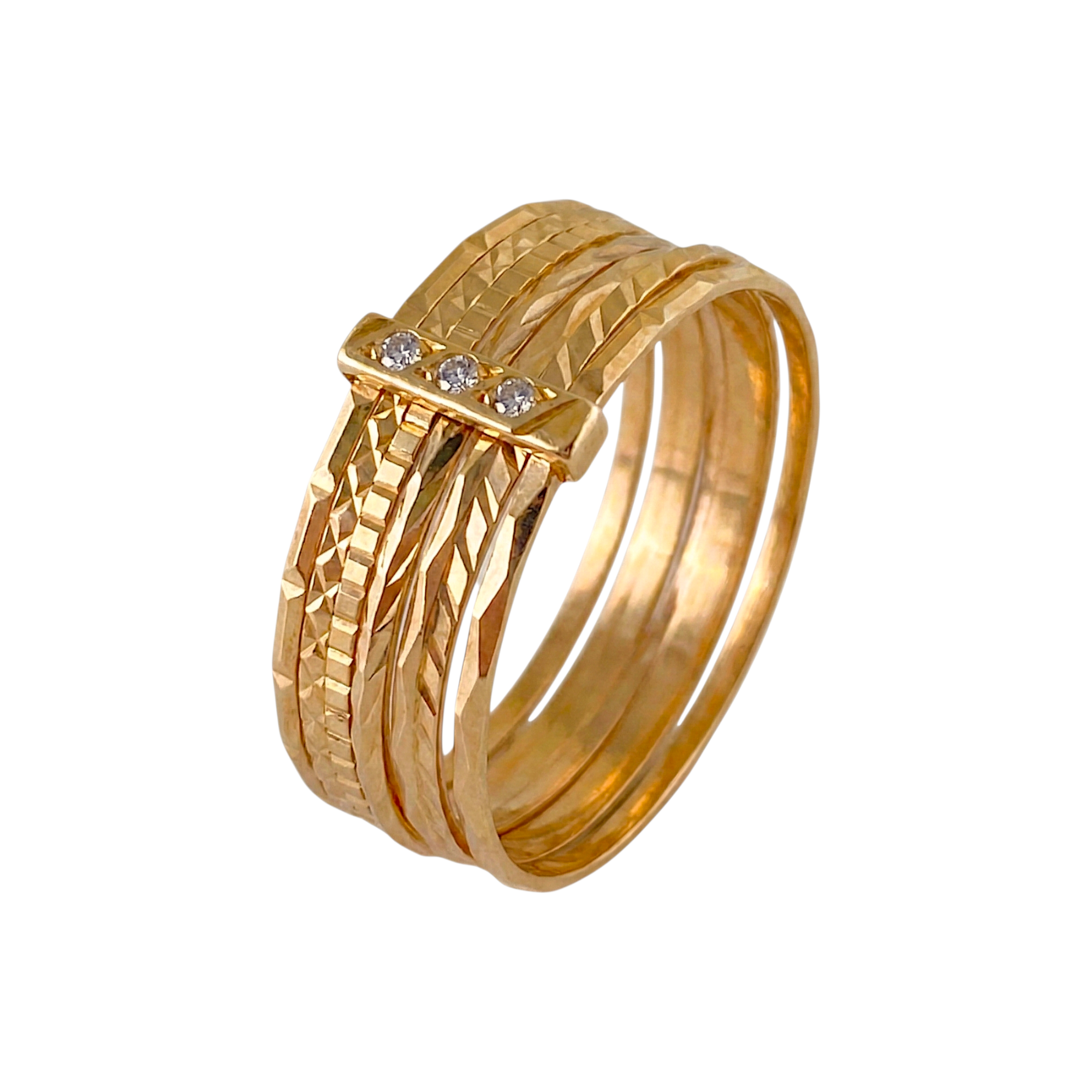 Gold Alliance Ring with 7 Cubic Zirconia