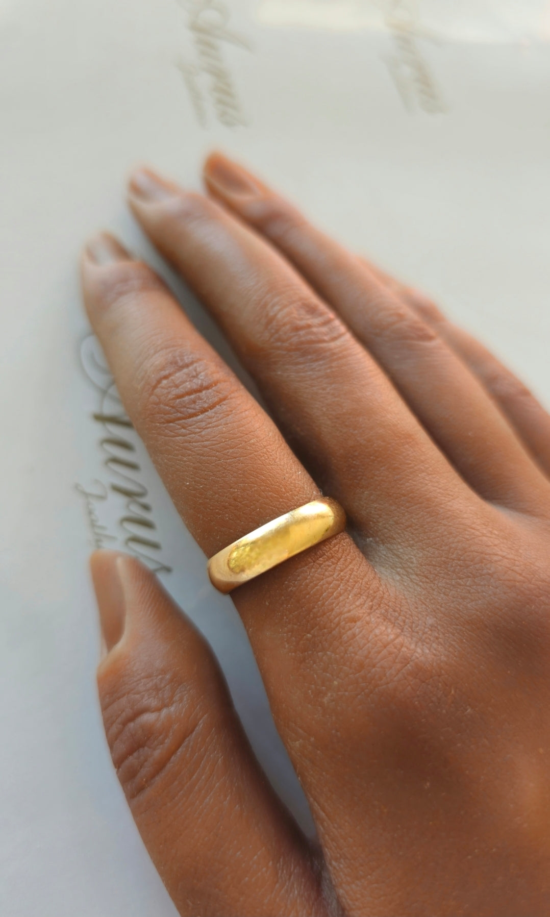 Aliança Amendoada 5mm Ouro